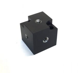 Triaxial mounting cube, TC1