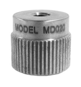 Two-footed magnet for use on rounded surfaces, MD020